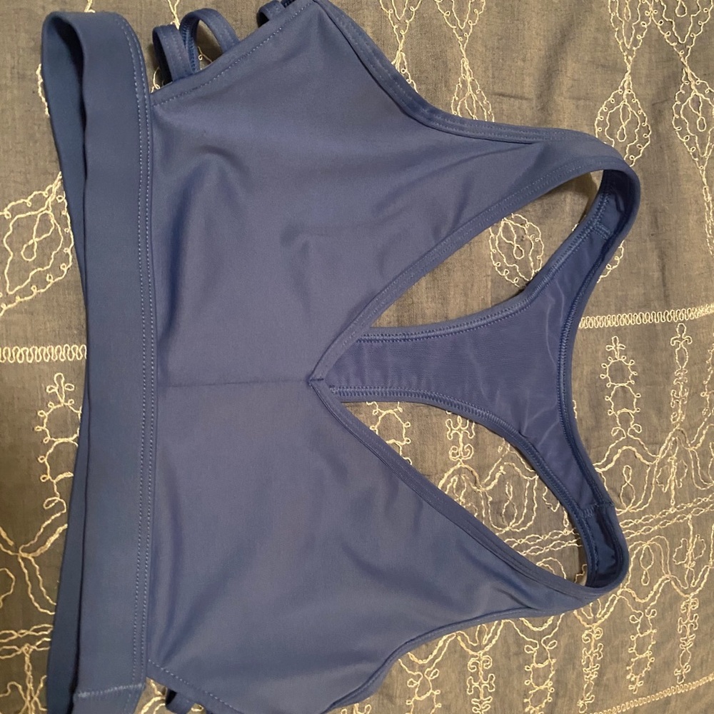 2-VS Sport Bras
